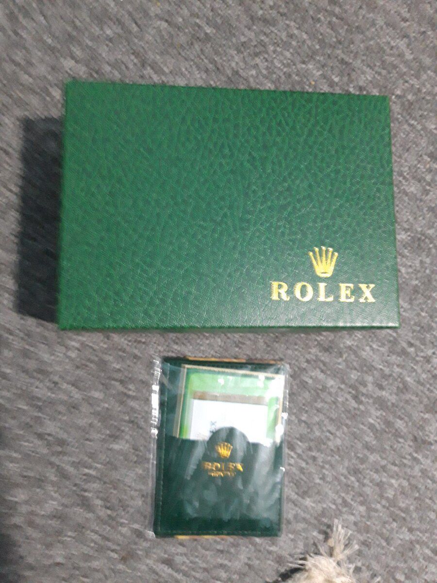 Rolex saat qutusu və sənədləri — Şəxsi əşyalar, Bakı (3)