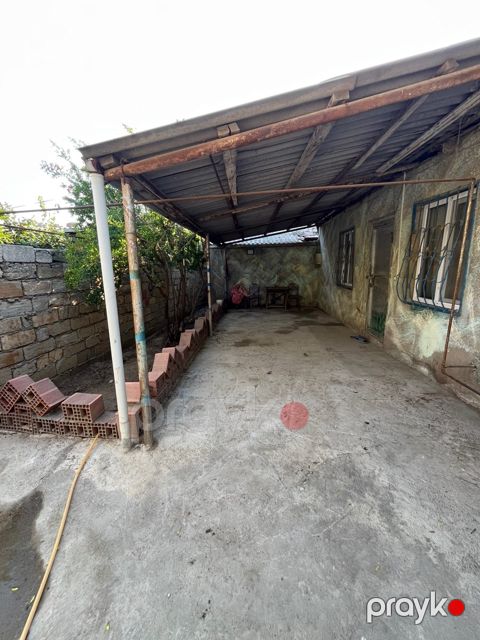 Həyət evi, Ramana qəs