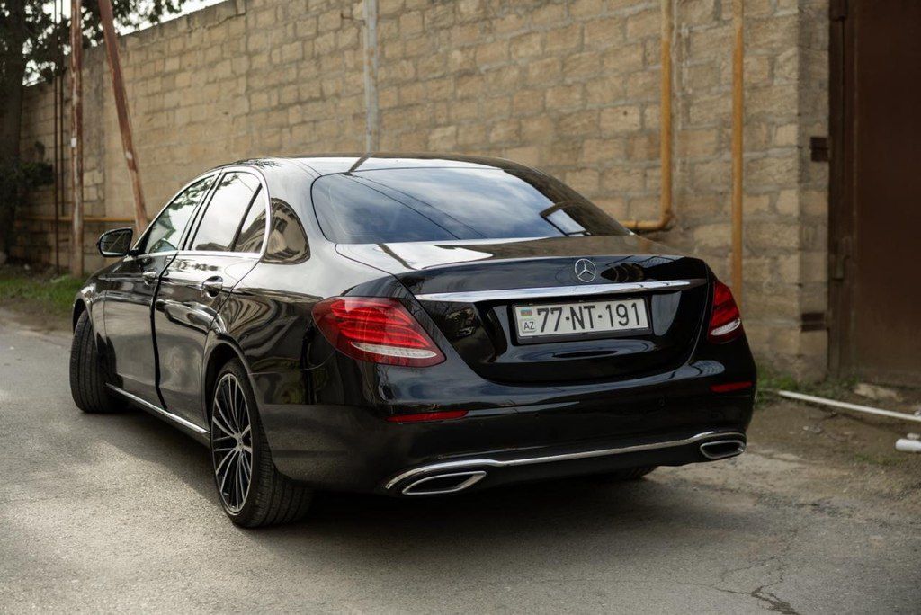 Mercedes E 220 d, 2.0 L, 2017 il, 170 000 km — Avtomobillər, Bakı (2)