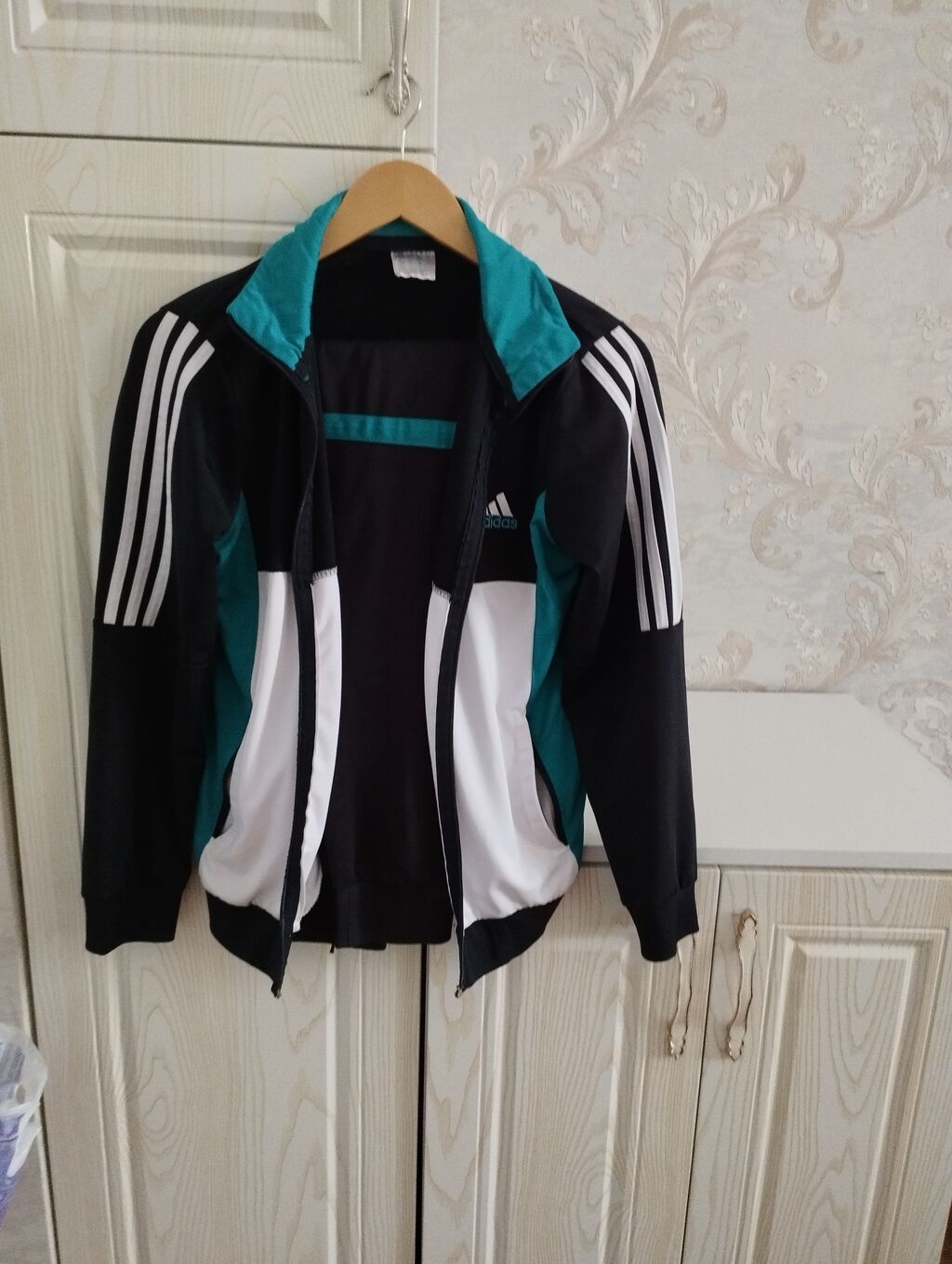 İdman dəsti, Adidas, M, rəng - Qara — Şəxsi əşyalar, Masazır (3)
