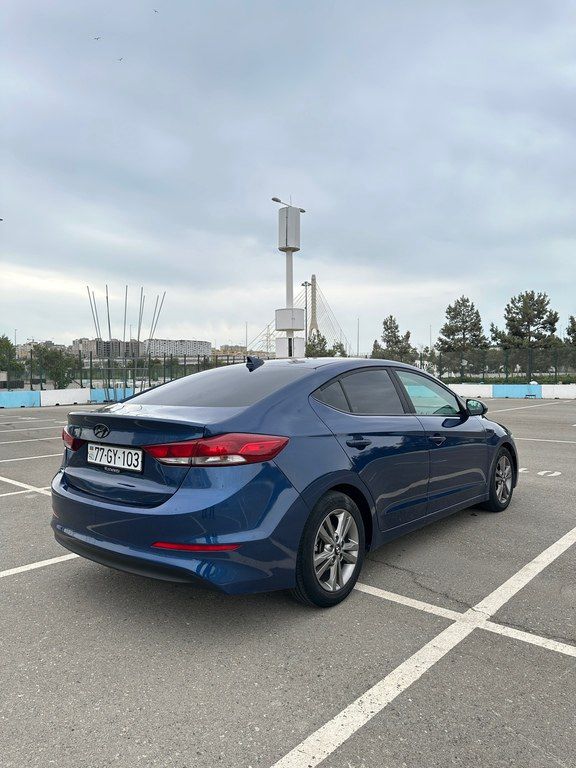 Hyundai Elantra, 2.0 L, 2018 il, 178 637 km — Avtomobillər, Bakı (2)