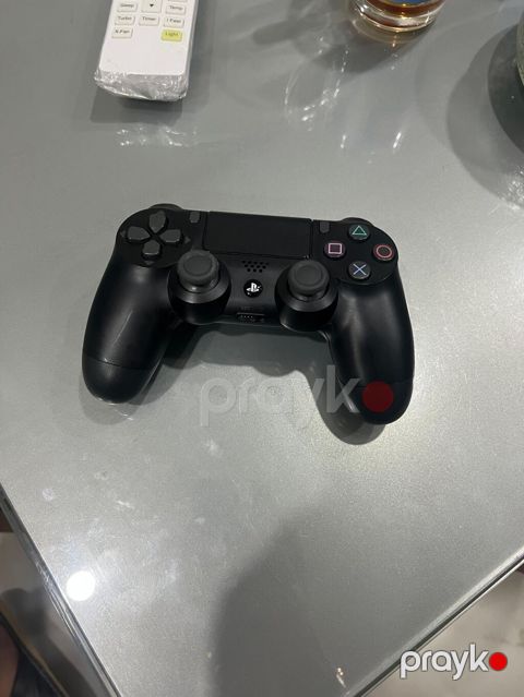 PlayStation DualShock 4 simsiz oyun pultu – qara rəng - PS4 — Bakı
