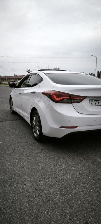 Hyundai Avante, 1.6 L, 2014 il, 258 000 km — Avtomobillər, Göyçay (5)