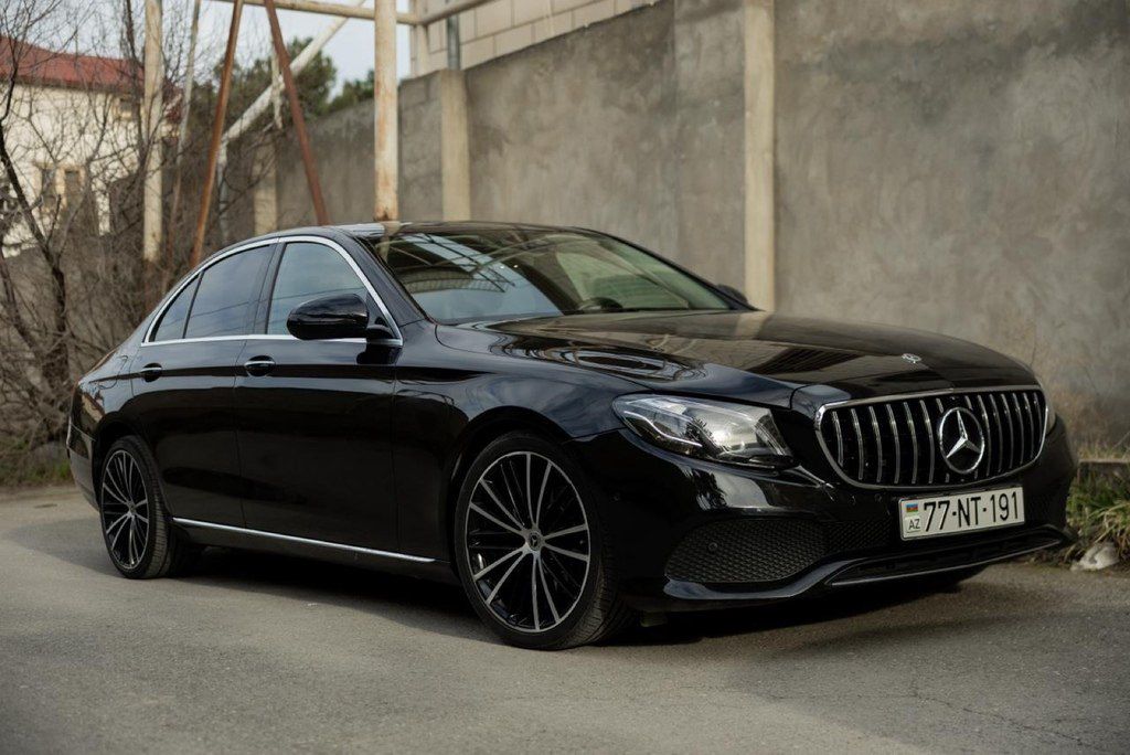 Mercedes E 220 d, 2.0 L, 2017 il, 170 000 km — Avtomobillər, Bakı (4)