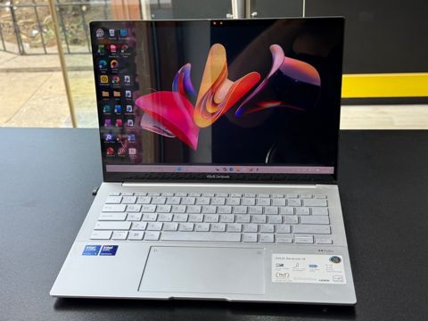 Asus zenbook — Bakı