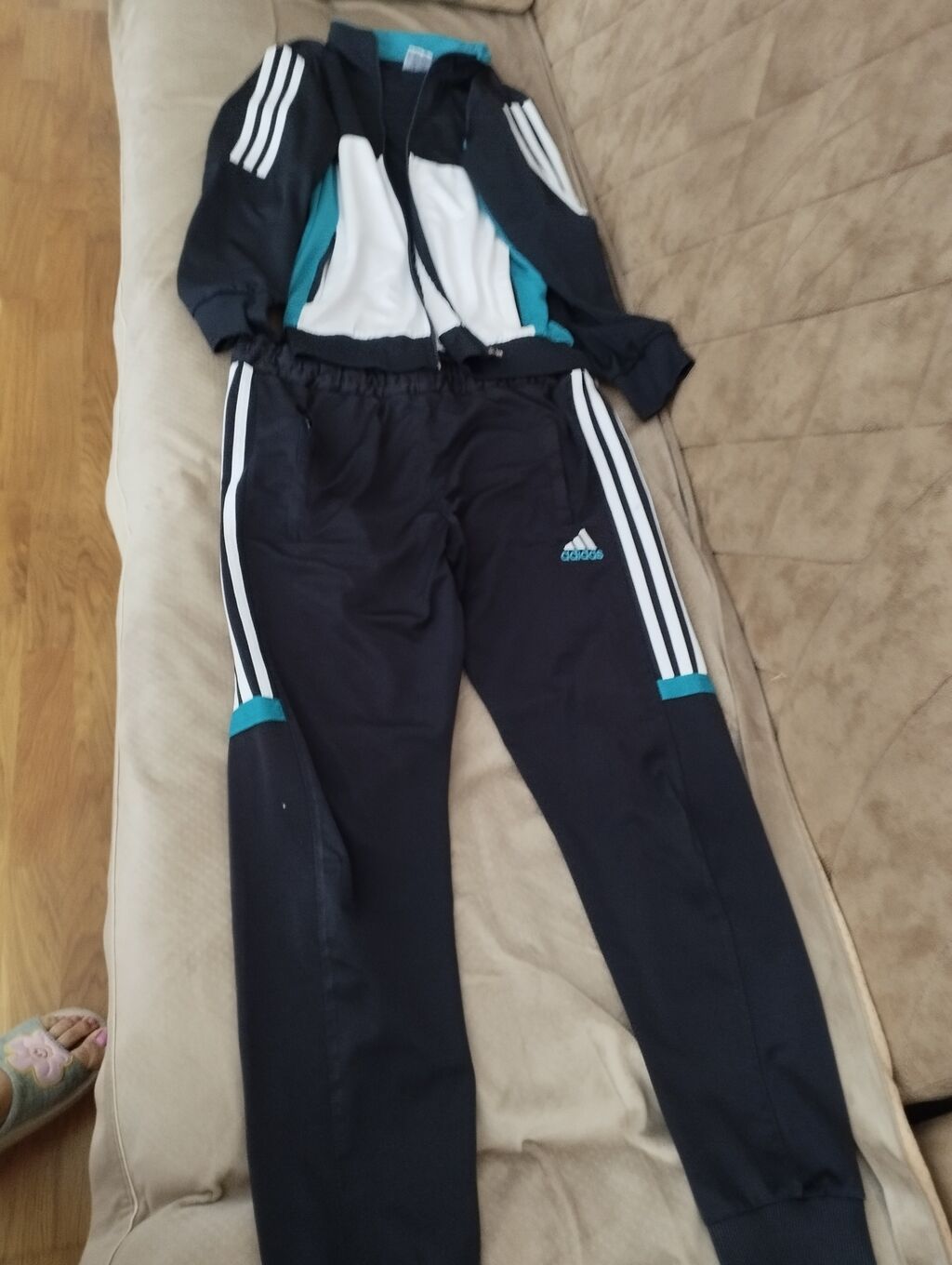 İdman dəsti, Adidas, M, rəng - Qara — Şəxsi əşyalar, Masazır (2)