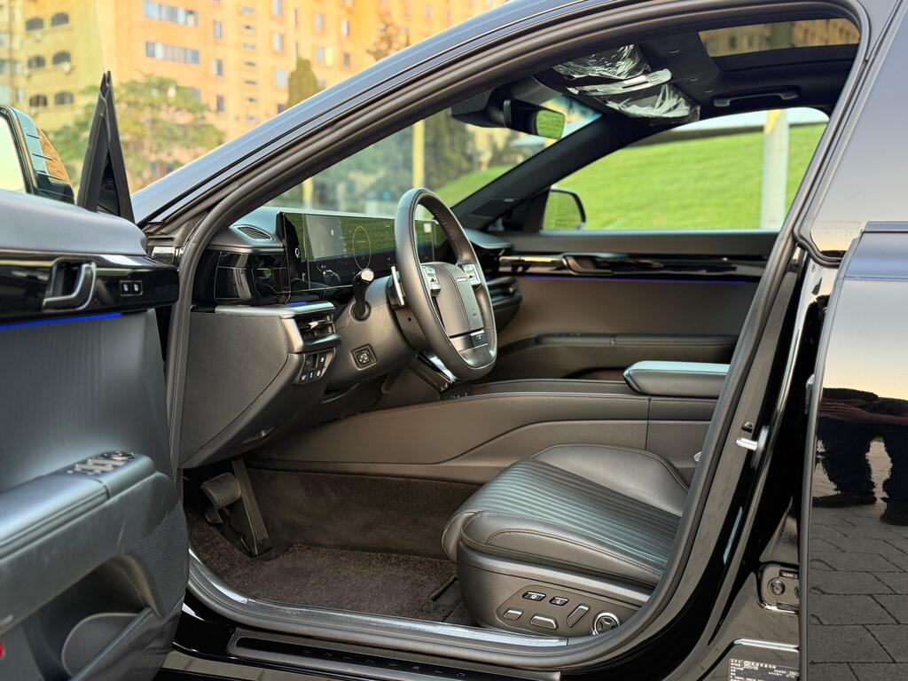 Hyundai Grandeur, 1.6 L, 1.49 kWh, 2025 il, 16 000 km — Avtomobillər, Bakı (9)