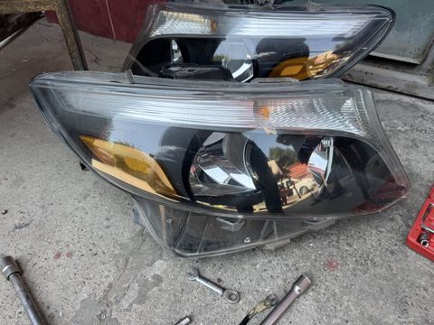 Mercedes Vito 2017 qabaq farası — Bakı