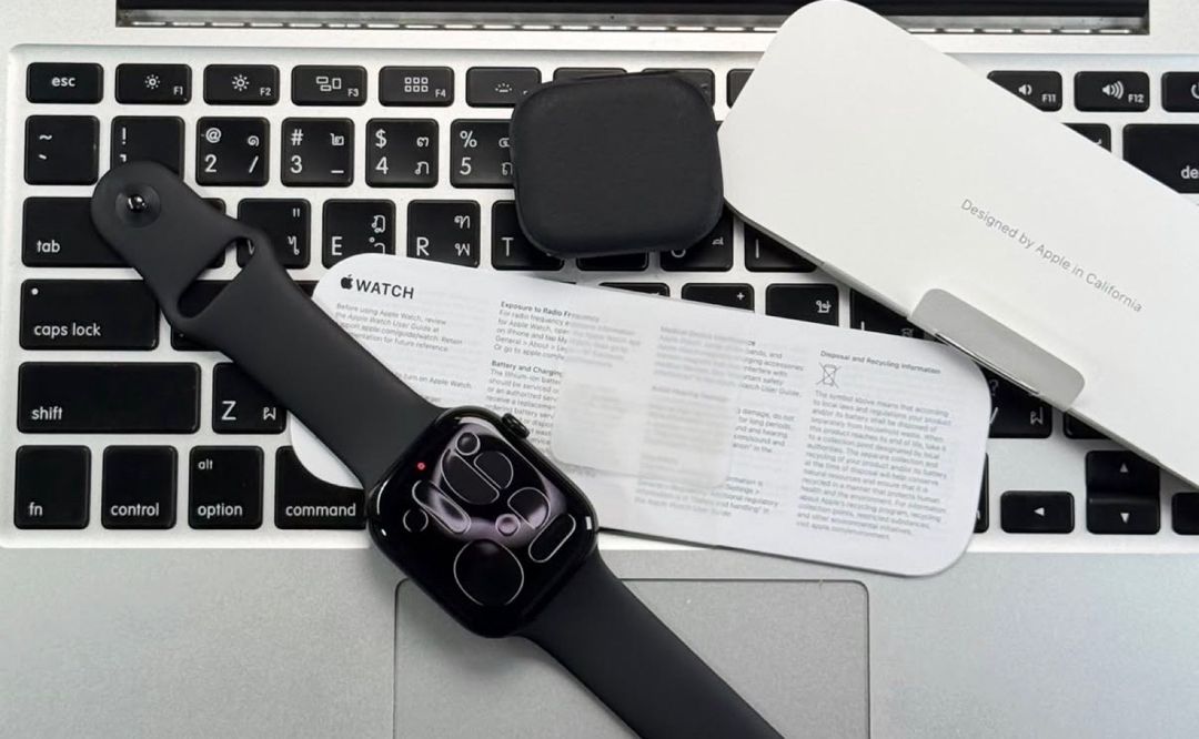 Apple Watch Series 10 Aluminum Jet Black 42mm — Elektronika, Bakı (9)