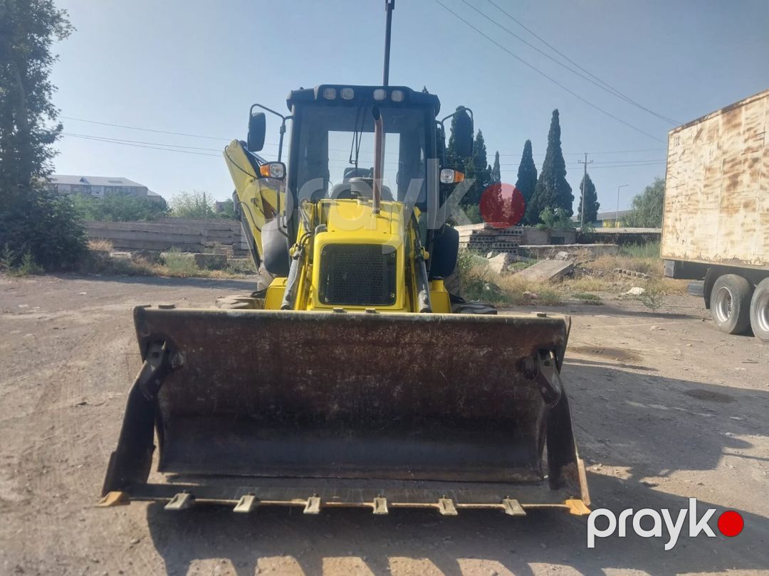 Buldozer, 2013 il — İnşaat texnikası, Gəncə (3)