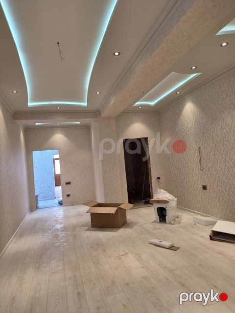 5-otaqlı yeni tikili, Təbriz küç., 215 m²