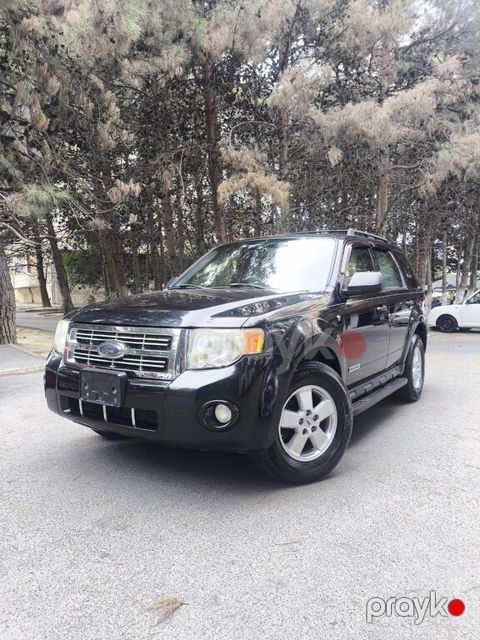 Ford Escape, 3.0 L, 2008 il, 240 000 km