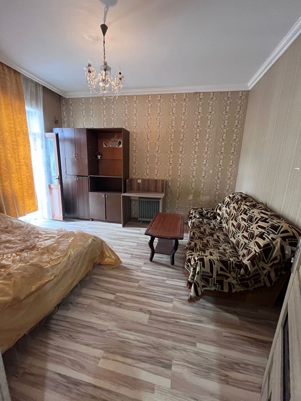 Ev Aaaf parkda mescidin yaninda yerlewir. Tam ewyalidi. Qaz su iwig — Daşınmaz əmlak, Bakı (3)