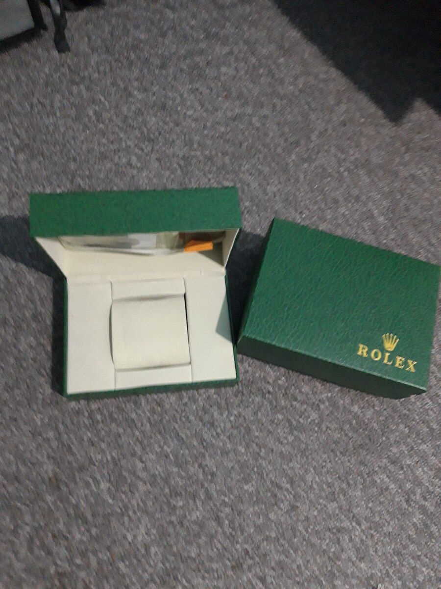 Rolex saat qutusu və sənədləri — Şəxsi əşyalar, Bakı (7)