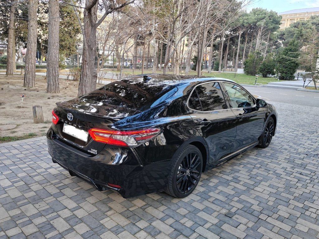 Toyota Camry, 2.5 L, 1.016 kWh, 2023 il, 81 500 km — Avtomobillər, Bakı (12)