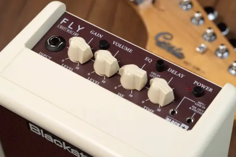 AMP Batareya ilə Blackstar FLY 3 Mini Amp Vintage Cream — Bakı