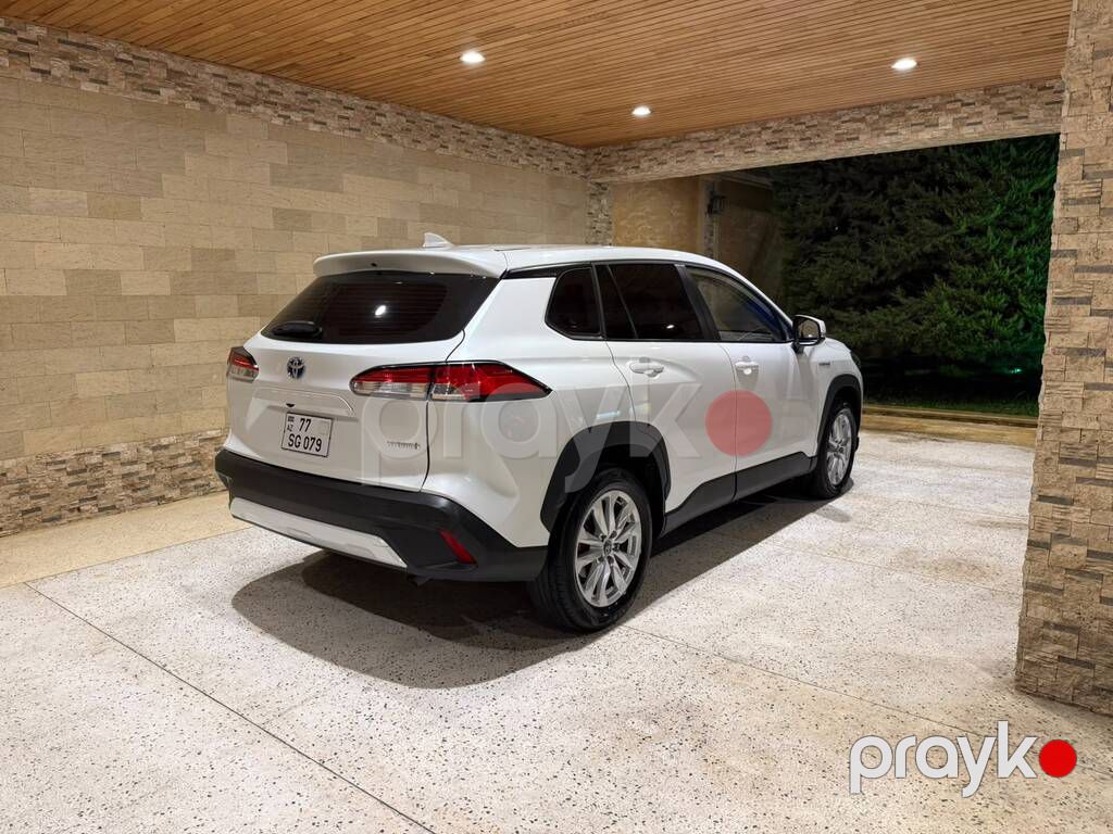 Toyota Corolla Cross, 2.0 L, 1.31 kWh, 2024 il, 38 500 km — Avtomobillər, Bakı (4)