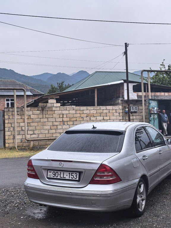 Mercedes C 240, 2.6 L, 2000 il, 300 700 km — Avtomobillər, İsmayıllı (3)