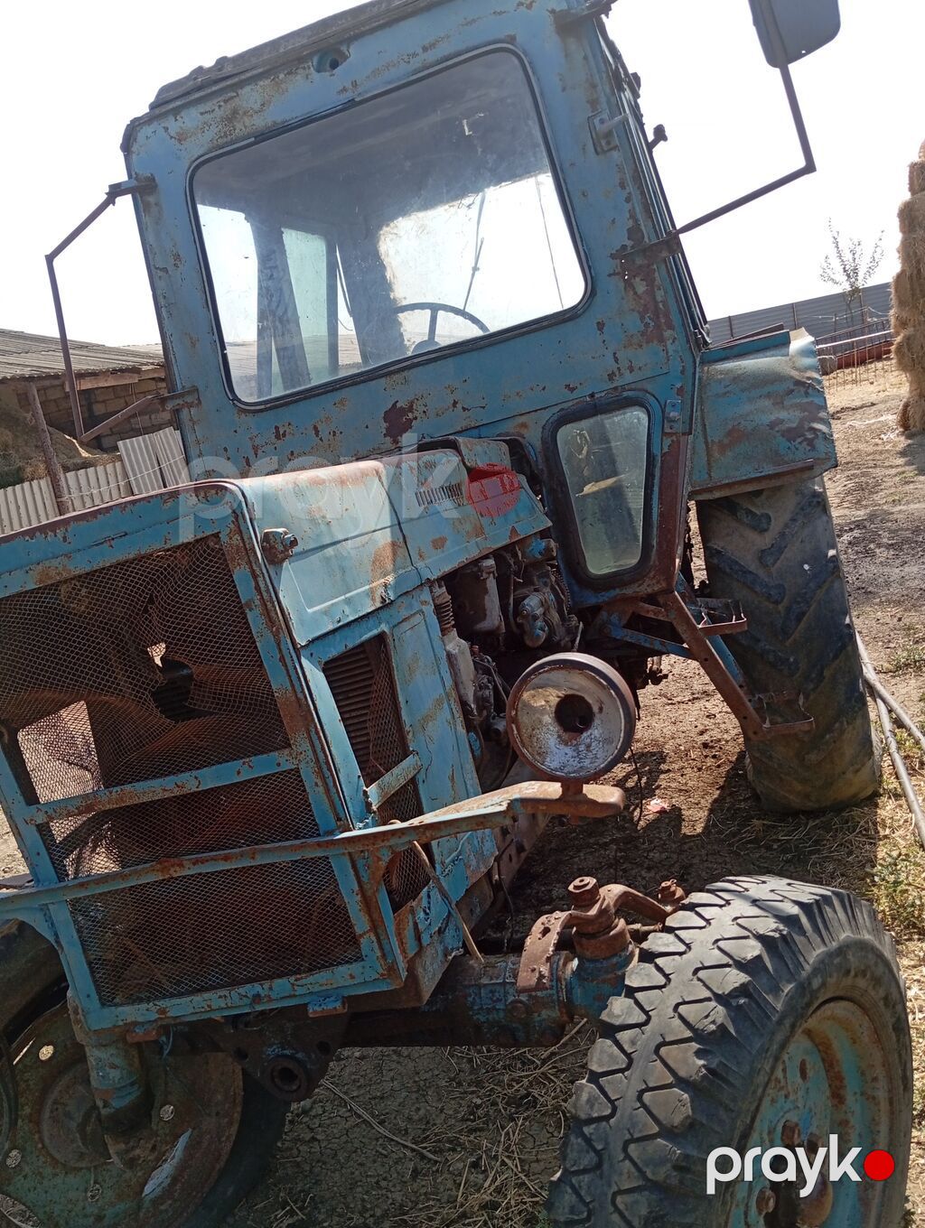 Minsk MTZ-50/52 seriyasından mavi rəngli tək kabinalı traktor — Traktorlar, Biləsuvar (5)