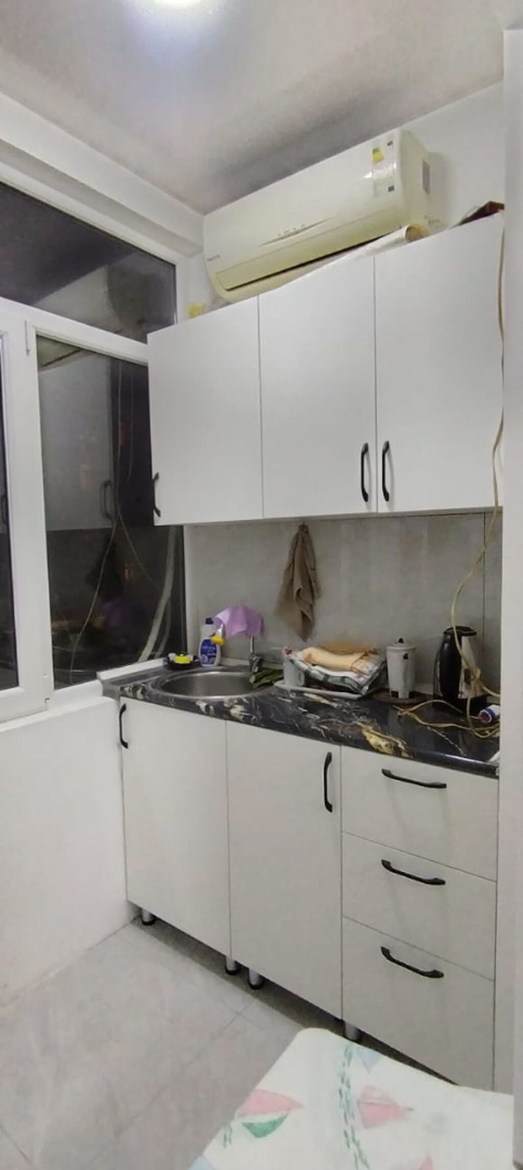 Kiraye verilir 2telebe qıza.her biri 200azn odemekle.unvan: Nizami — Daşınmaz əmlak, Bakı (5)