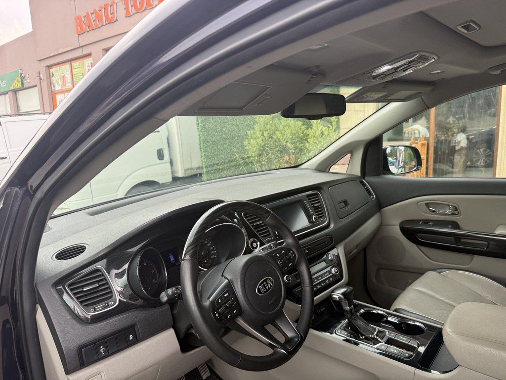 Kia Carnival, 2.2 L, 2019 il, 125 000 km — Avtomobillər, Bakı (7)
