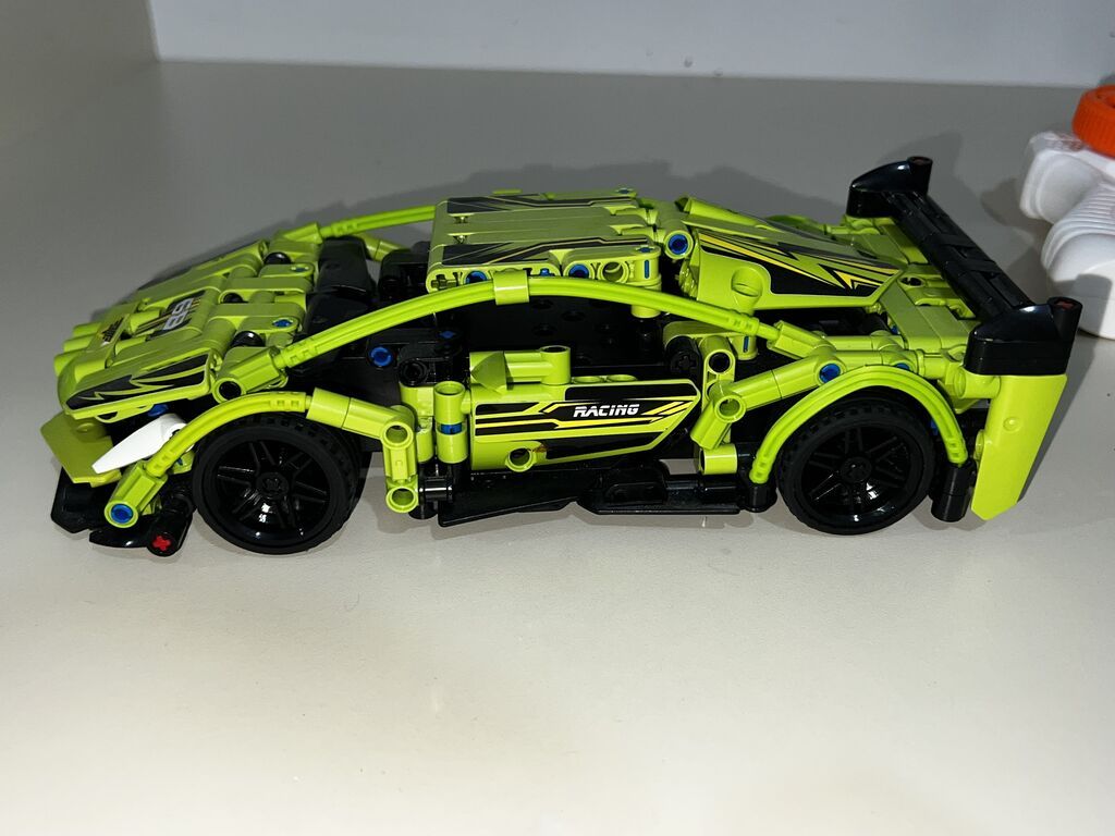 Lego maşın 35 azne alınıb pultla idare olunur her şeyi işleyir pultun — Oyuncaq nəqliyyatı, Sumqayıt (3)