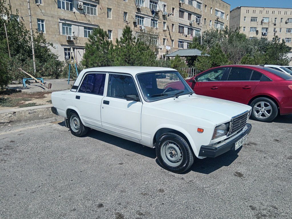 Lada (VAZ) 2107, 1.6 L, 2005 il, 250 000 km — Avtomobillər, Bakı (3)
