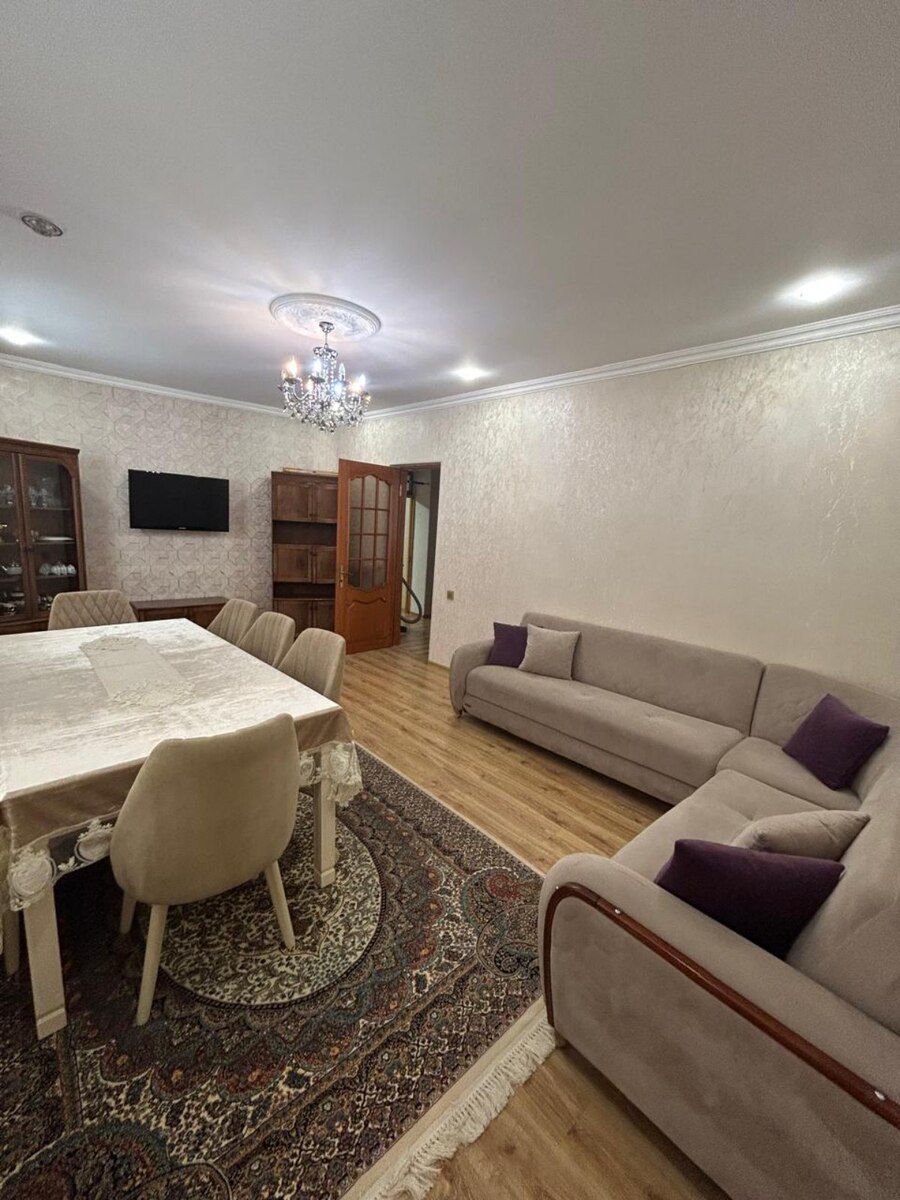 Həyət evi, Bayıl qəs — Ev, villa, Bakı (9)