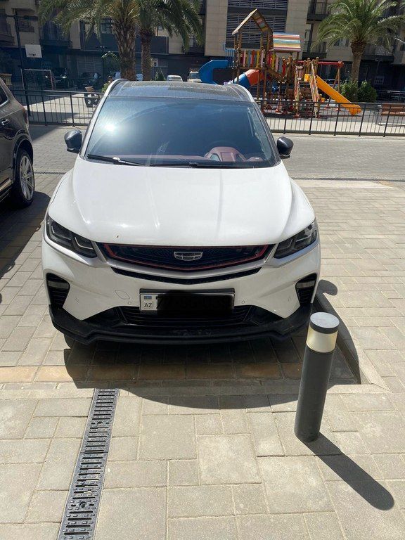Geely Coolray, 1.5 L, 2023 il, 64 000 km — Avtomobillər, Bakı (2)