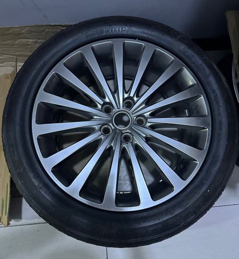 Range Rover 2006-2012 təkərləri 255/50 R20 — Bakı