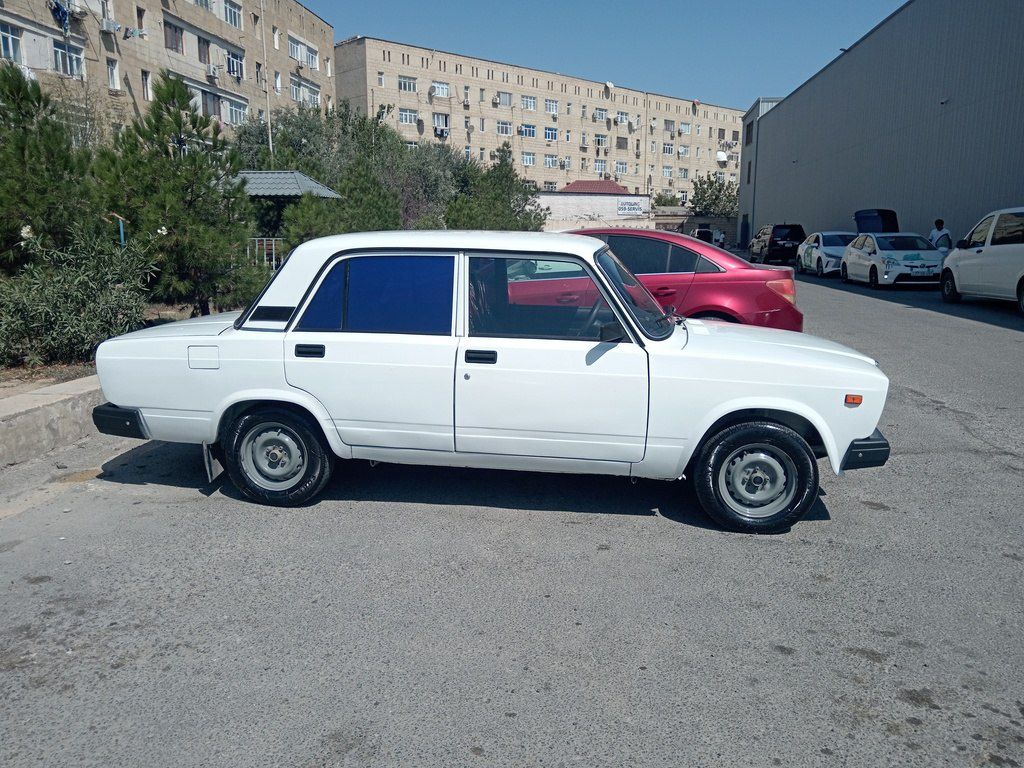 Lada (VAZ) 2107, 1.6 L, 2005 il, 250 000 km — Avtomobillər, Bakı (4)