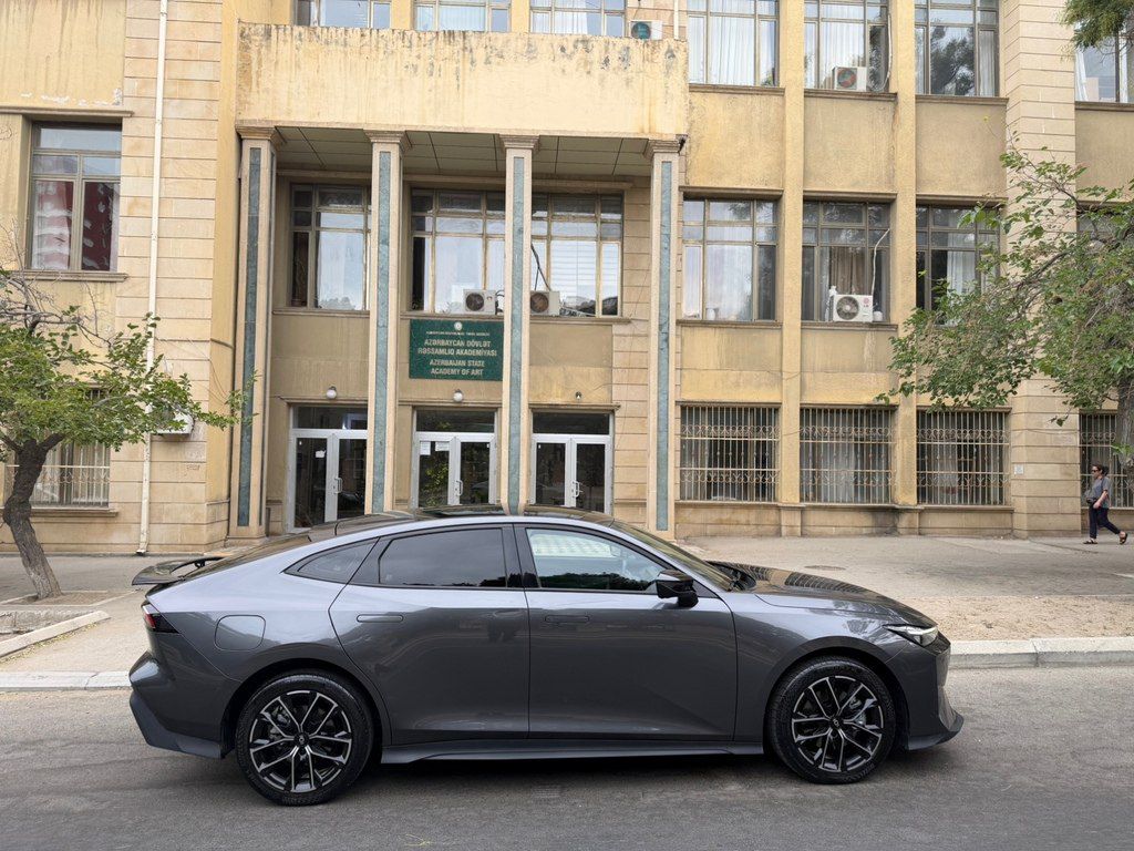Changan Qiyuan A06, 1.5 L, 28.39 kWh, 2023 il, 32 000 km — Avtomobillər, Bakı (6)