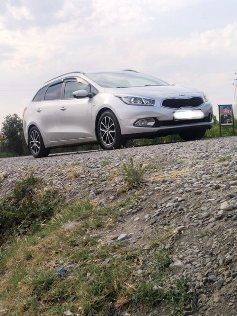 Kia Ceed, 1.4 L, 2014 il, 230 000 km — Bakı