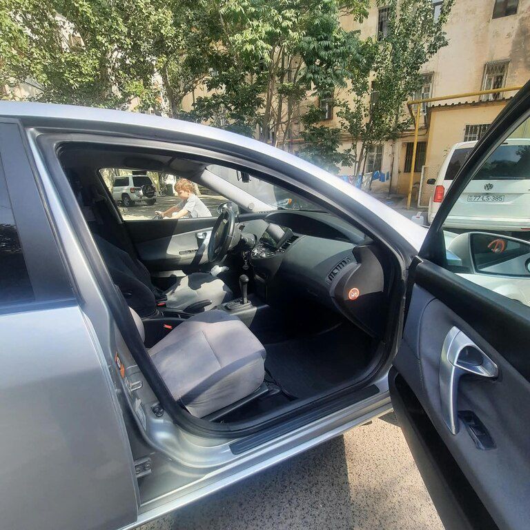 Nissan Primera, 1.8 L, 2005 il, 246 491 km — Avtomobillər, Bakı (10)