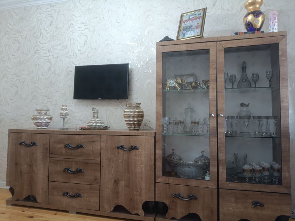 Qonaq otağı üçün vitrinli bufet dəsti - Material: taxta teksturalı — Mebel, Sumqayıt (5)