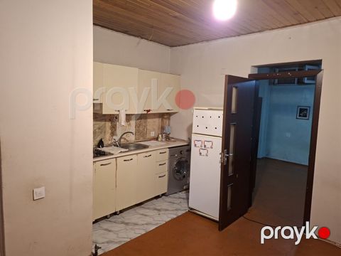 Kirayə mənzil – mətbəx və sanitar qovşağı ilə - Açıq mətbəx: üst-alt — Bakı