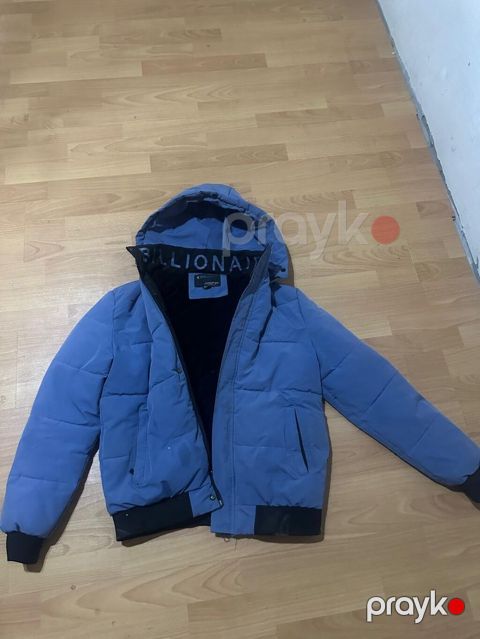 Bıllıonaıre stilində mavi qışlıq jaket - Rəng: mavi - Kapüşonlu model — Digah