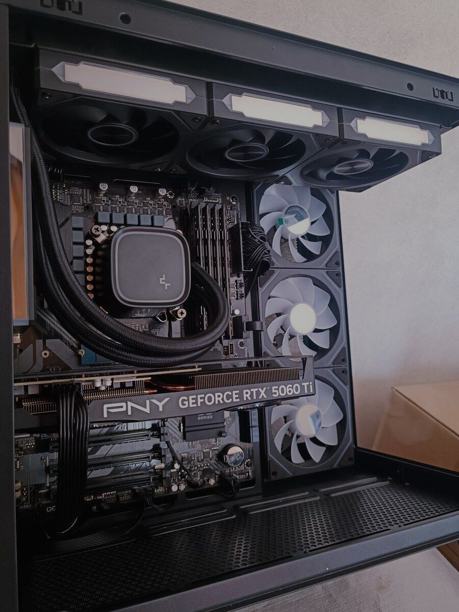 Masaüstü kompüter "Core i9, RTX 5060 TI, RAM 64GB, SSD 1TB" — Masaüstü kompüterlər, Bakı (6)