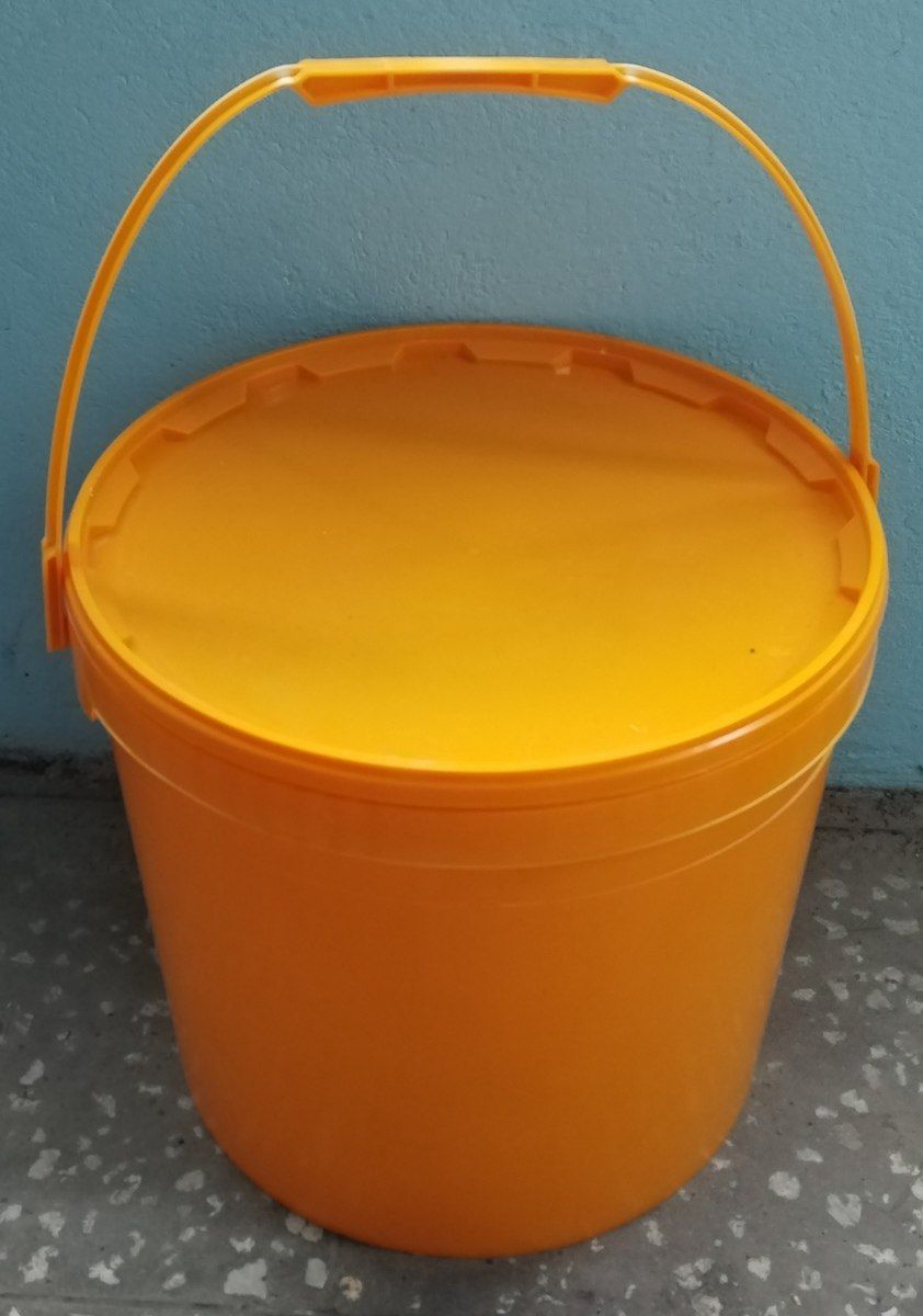 Plastik vedrə — Bişirmə qabları, Bakı (7)