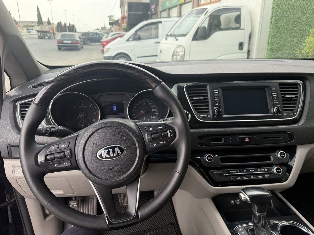 Kia Carnival, 2.2 L, 2019 il, 125 000 km — Avtomobillər, Bakı (2)