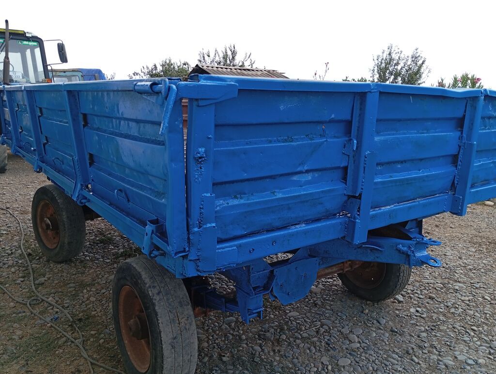 Traktor qoşqusu – 2 oxlu, mavi rəngdə metal bortlu. - Ümumi təyinatlı — Avto, Biləsuvar (5)