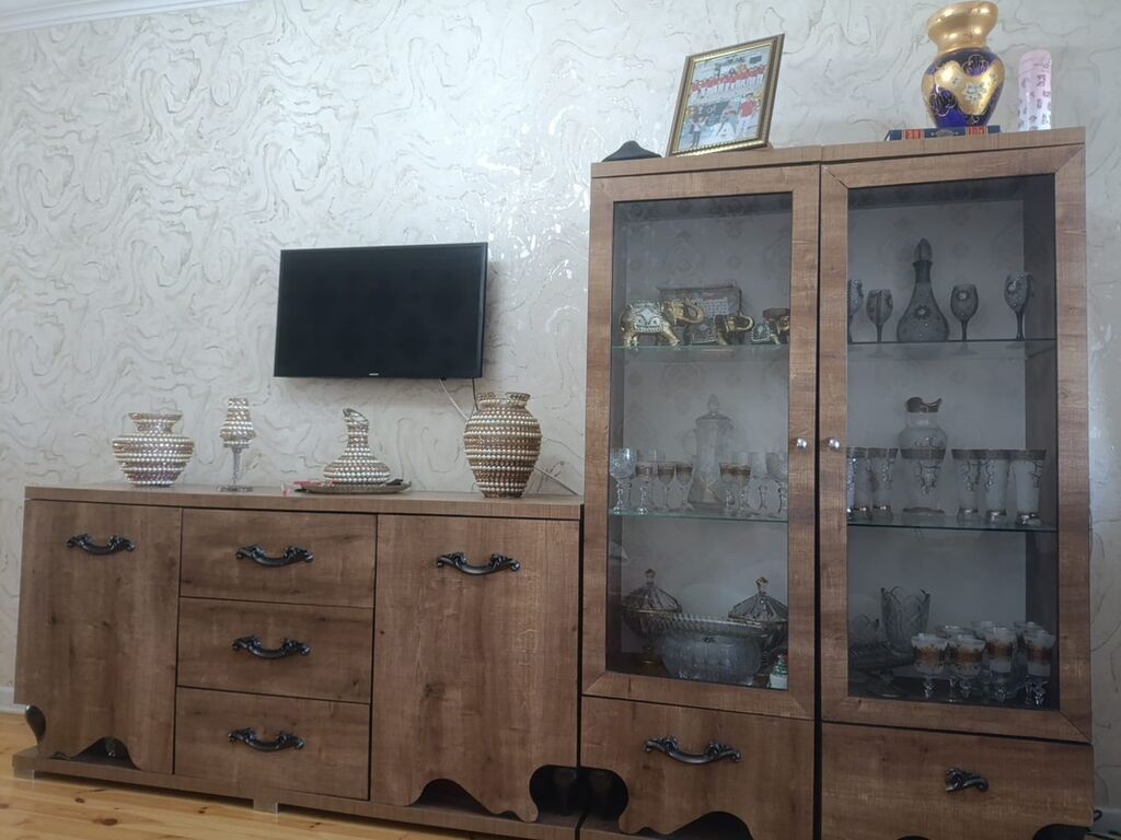 Qonaq otağı üçün vitrinli bufet dəsti - Material: taxta teksturalı — Mebel, Sumqayıt (2)