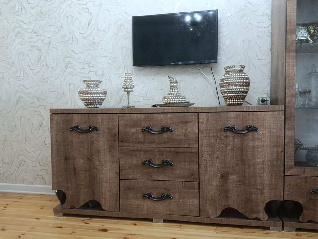 Qonaq otağı üçün vitrinli bufet dəsti - Material: taxta teksturalı — Mebel, Sumqayıt (4)