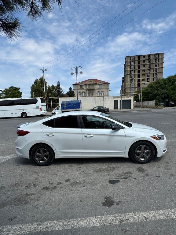 Hyundai Elantra, 1.4 L, 2016 il, 210 824 km — Avtomobillər, Bakı (4)