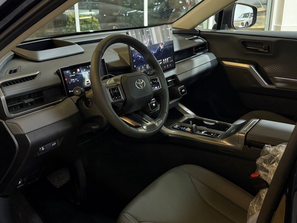 Toyota Wildlander, 2.0 L, 1.6 kWh, 2026 il, yeni — Avtomobillər, Bakı (8)
