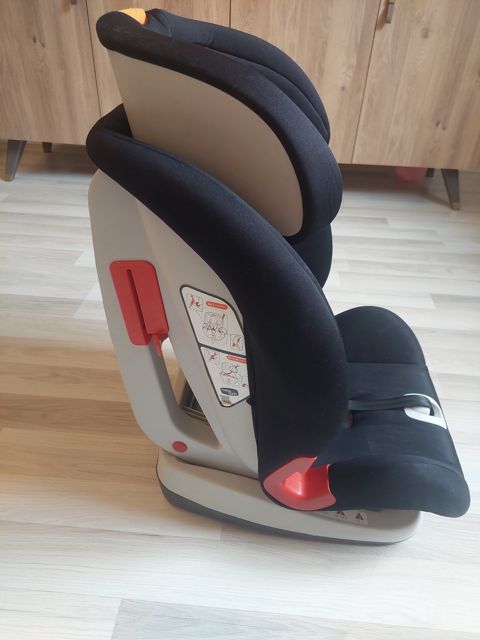 Avtomobil oturacağı — Bakı