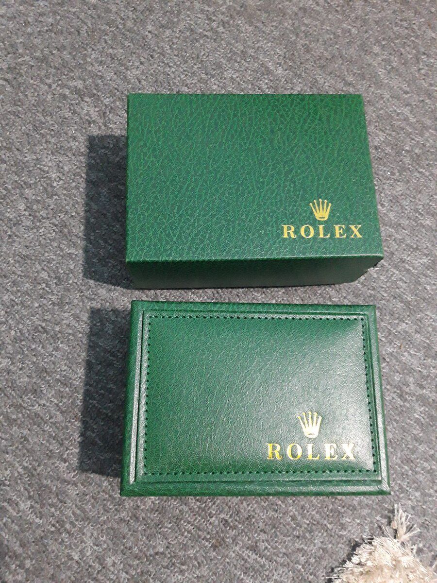 Rolex saat qutusu və sənədləri — Şəxsi əşyalar, Bakı (8)