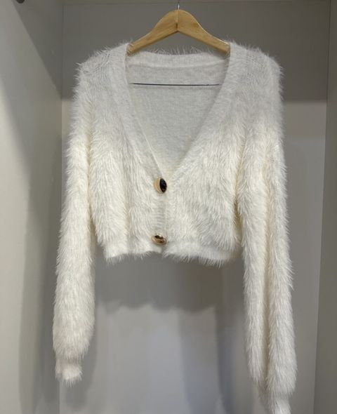 Qısa tüklü toxuma kardiqan. 2rengdir herbiri 18azn - Model: V-yaxa — Bakı