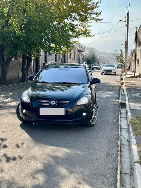 Kia Ceed SW, 1.6 L, 2008 il, 289 000 km — Bakı
