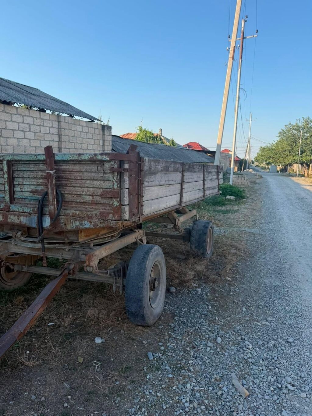 T40 traxtor satılır 2 dənə lapet birdə çala çıxaranla birlikdə traxdor — Avto, Quba (2)